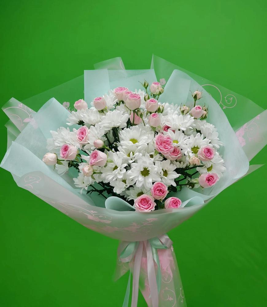 Букет влюбленный романтик в Обшаровка Букет цветов из: Розы и Хризантемы в Обшаровка