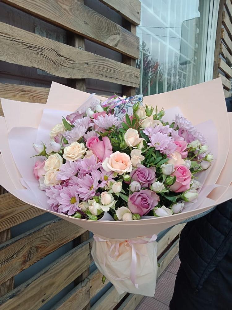 Букет фея в Обшаровка Букет цветов из: Розы и Хризантемы в Обшаровка