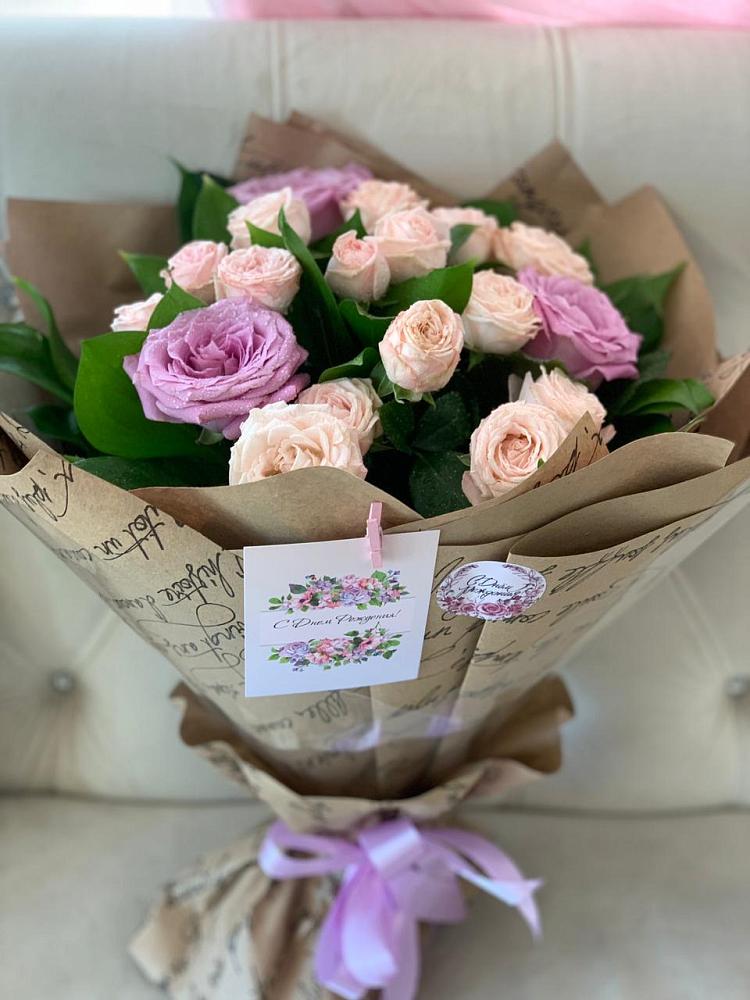 Букет розовая сирень в Обшаровка Букет цветов из: Розы в Обшаровка