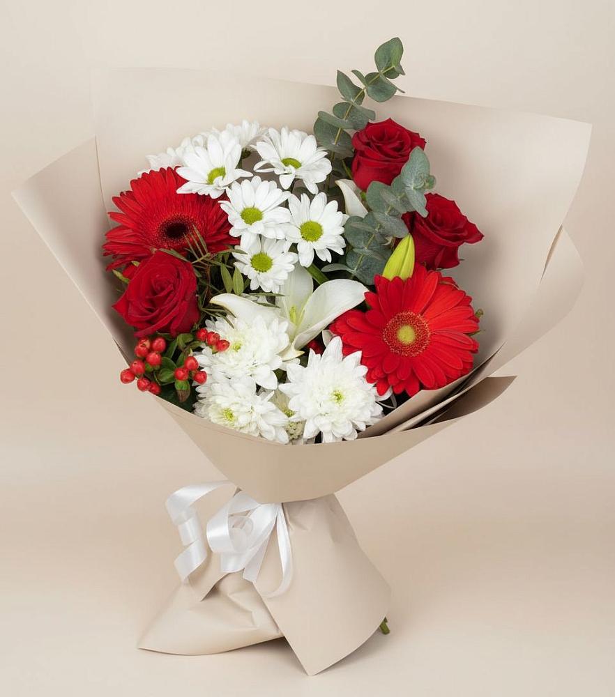 Букет поцелуй лета в Обшаровка Букет цветов из: Розы, Хризантемы, Герберы и Лилии в Обшаровка