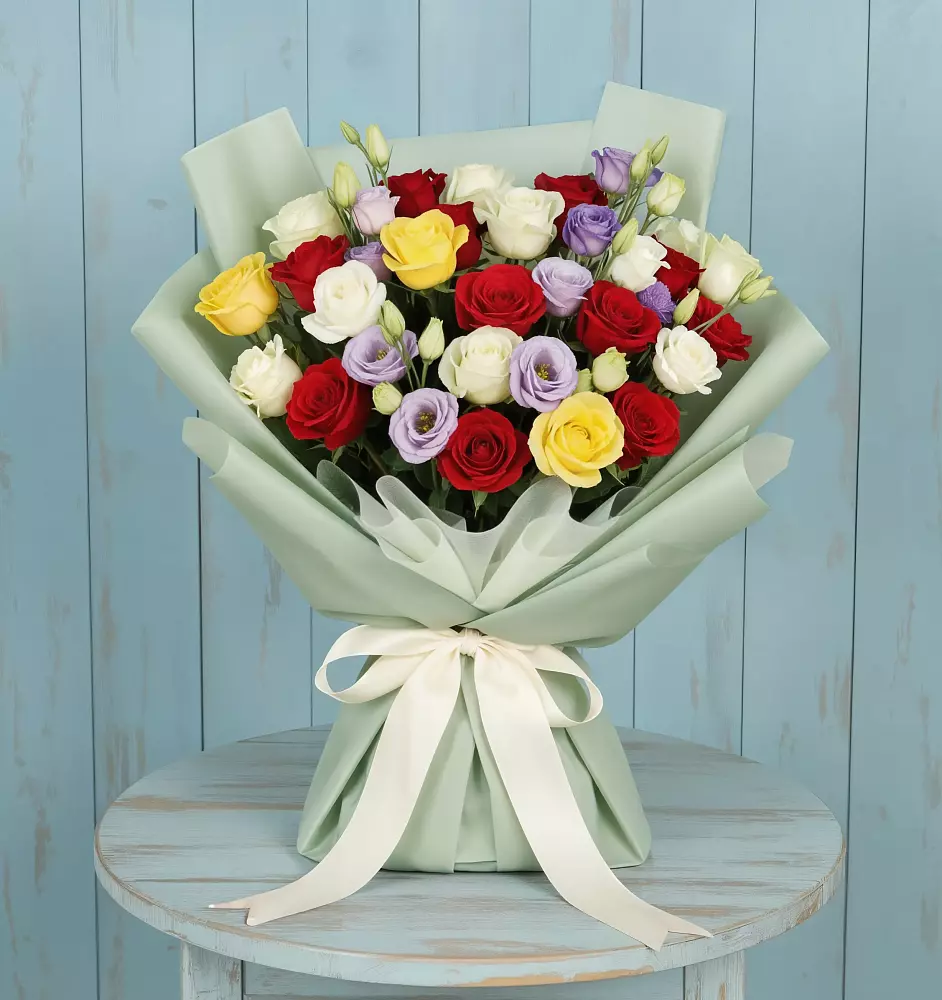 Букет Модная красотка в Обшаровка Букет цветов из: Розы в Обшаровка